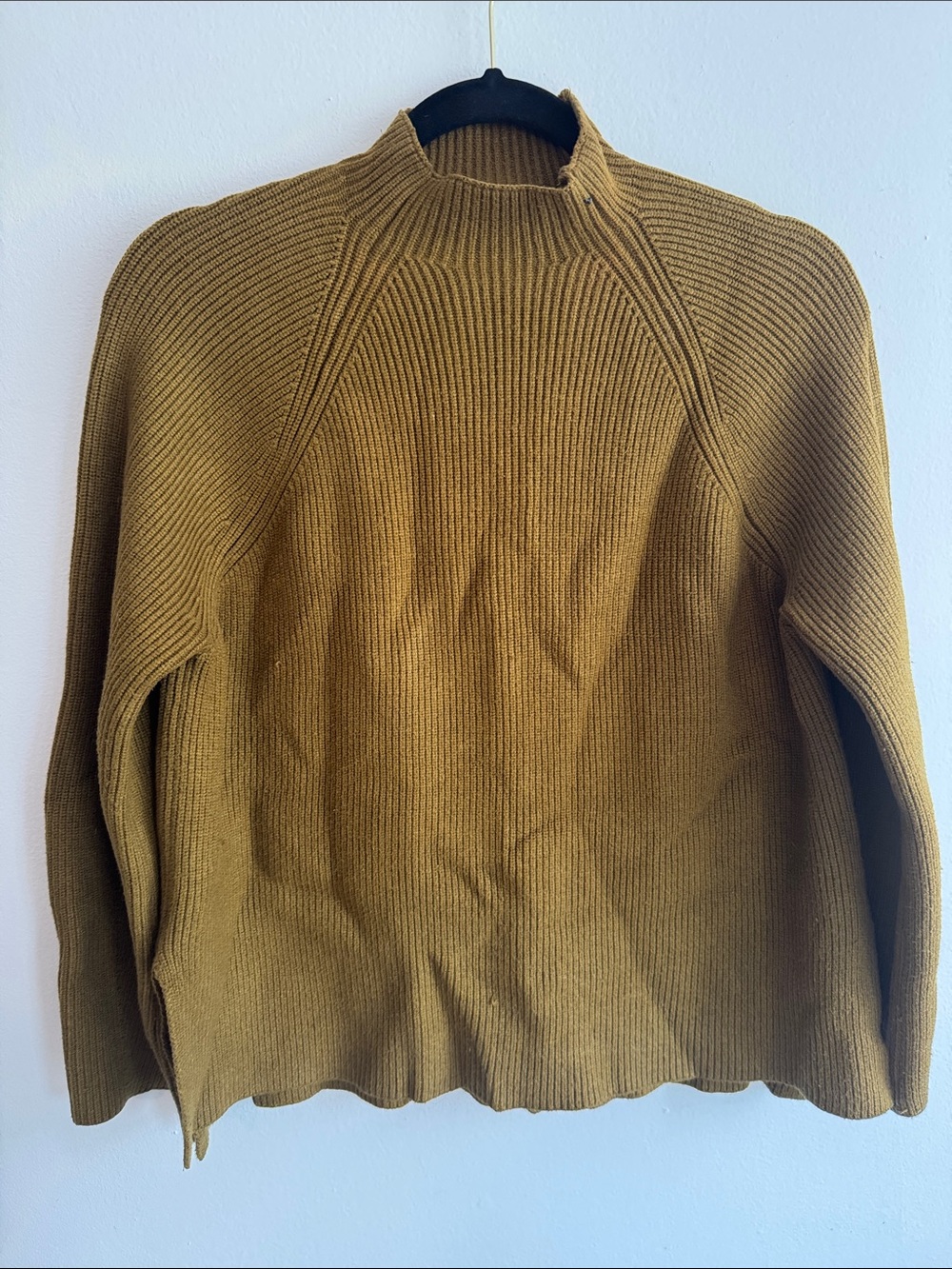 Classic Ribbed Mock Neck Sweater in Olive green